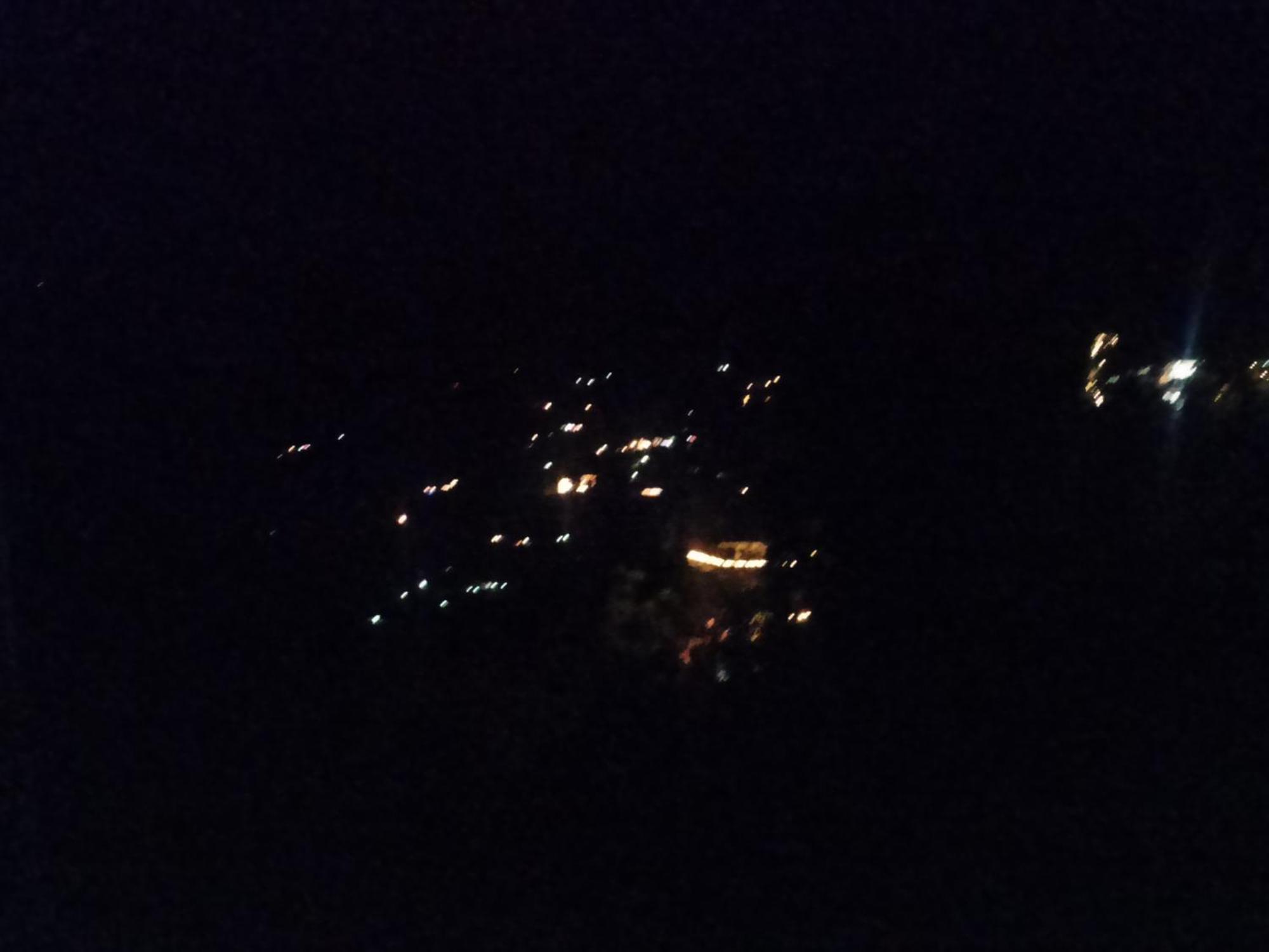 Tirthan Hilltop Home Stay Banjār エクステリア 写真